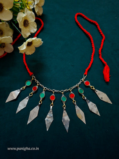 Afghan Neckpiece with Matching Earrings (red & green)