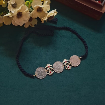Sikka Trinity Choker