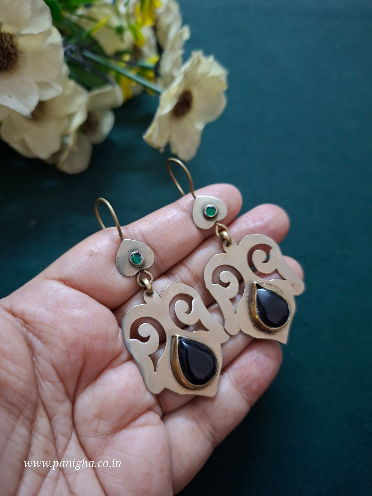 Naqsh-e-Gul Turkmen Earrings (Black)