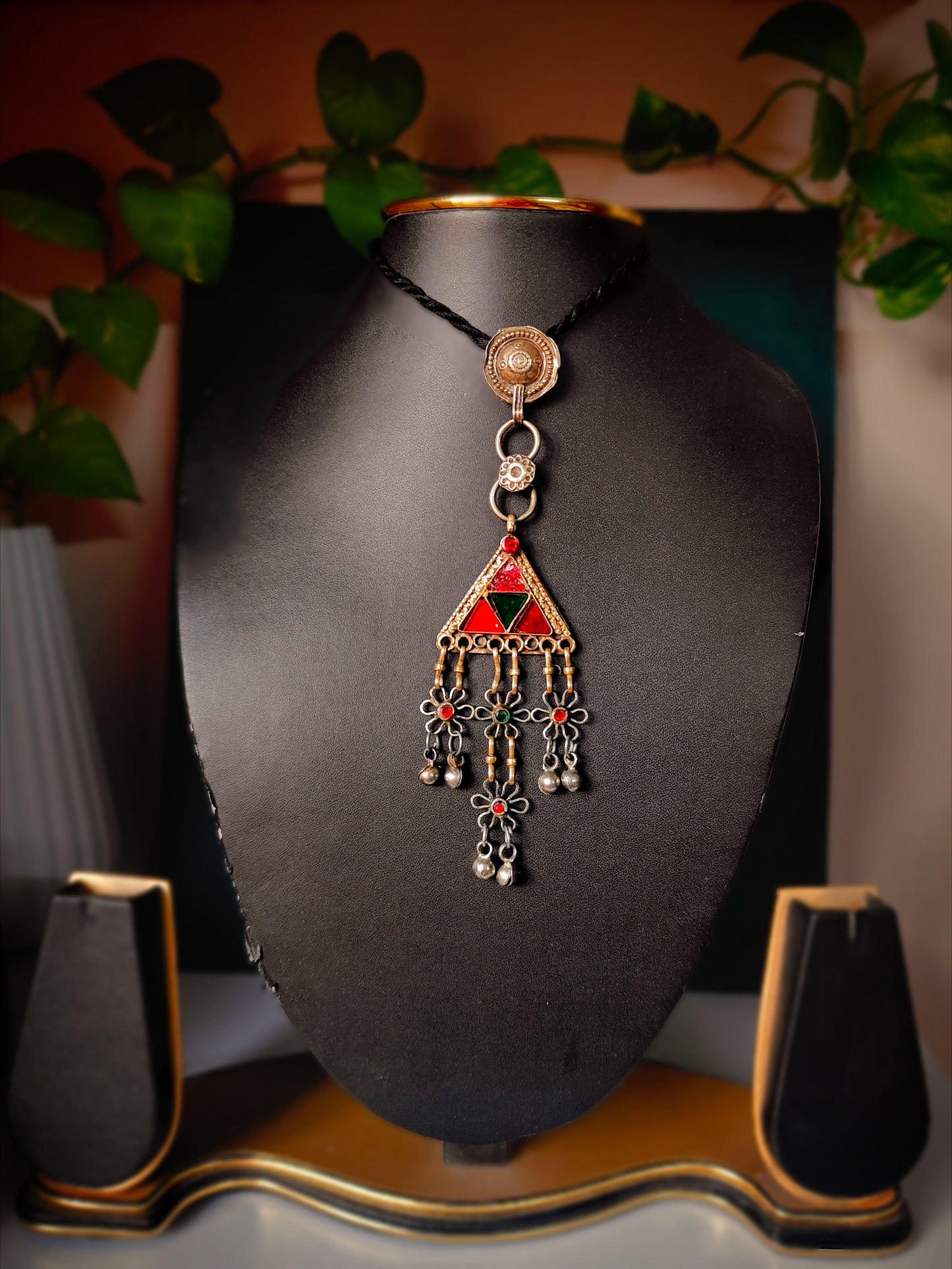 Zariya Vintage Afghan Pendant Neckpiece