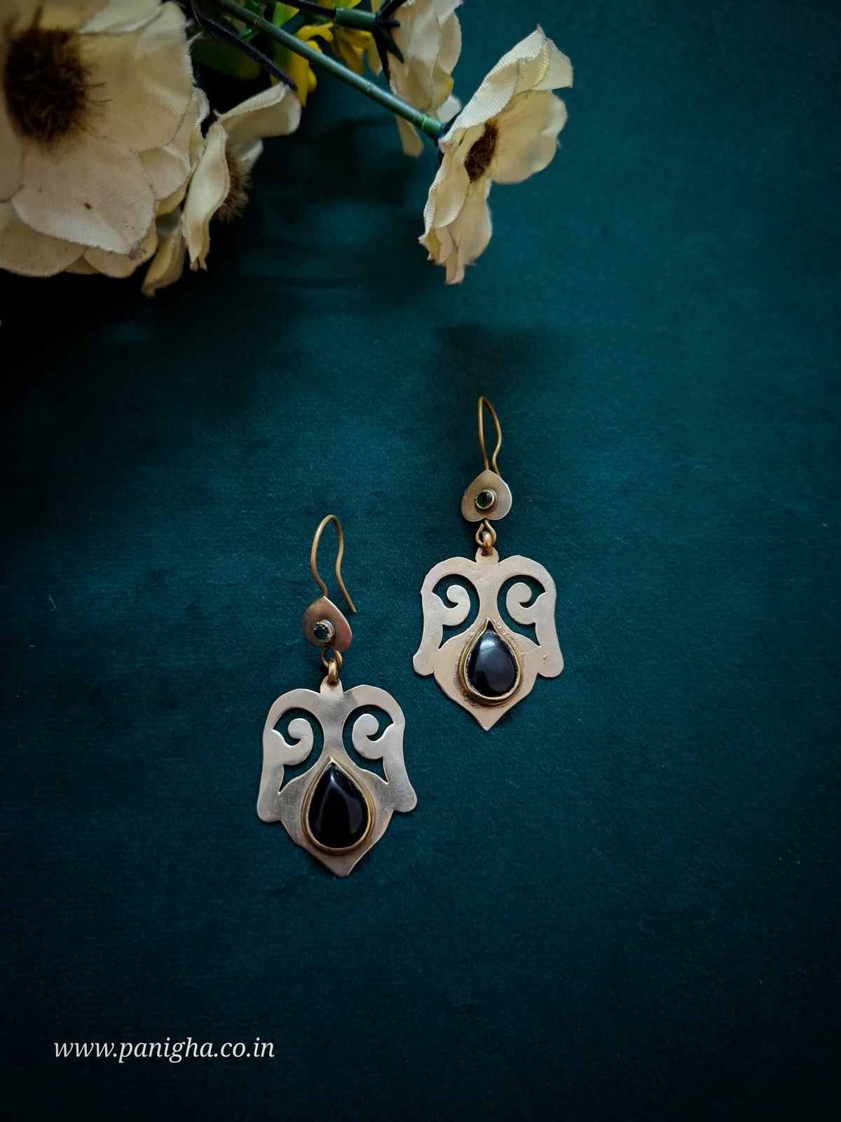 Naqsh-e-Gul Turkmen Earrings (Black)